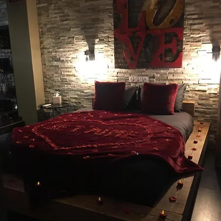 And Отель типа 